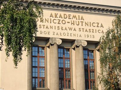 Elektrotechnika w Krakowie – studiuj na najlepszej uczelni technicznej w kraju!